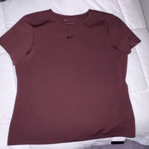 Nike Women's Burgundy Short Sleeve Tee